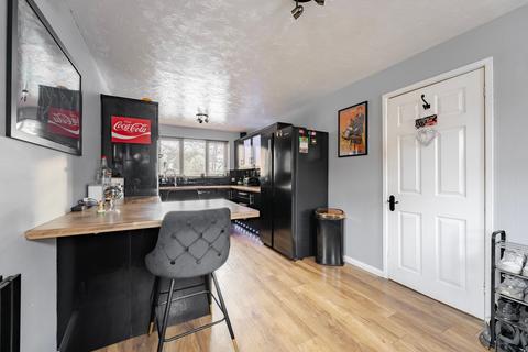 5 bedroom detached house for sale, Thistledown Road, Horsford