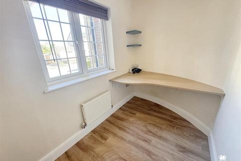 5 bedroom detached house for sale, Rhosybonwen Road, Cefneithin, Llanelli