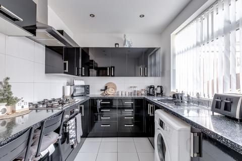 undefined, Avondale Street, Wigan WN6