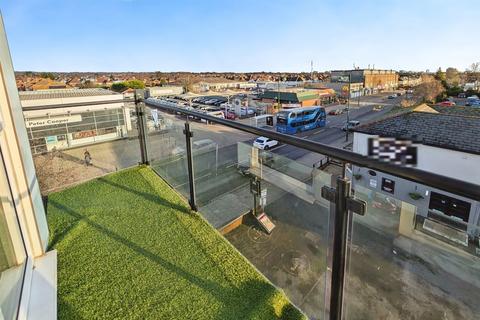 2 bedroom flat to rent, 26 Selby Place, Southampton SO15