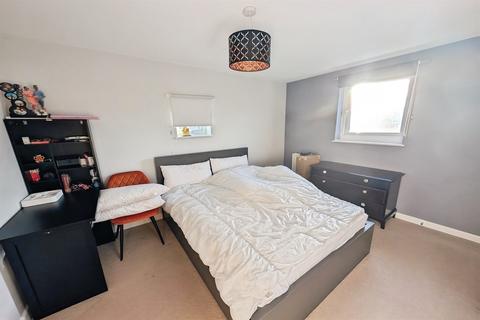 2 bedroom flat to rent, 26 Selby Place, Southampton SO15