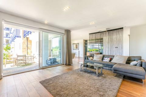 3 bedroom flat to rent, Wapping High Street, Wapping, London, E1W