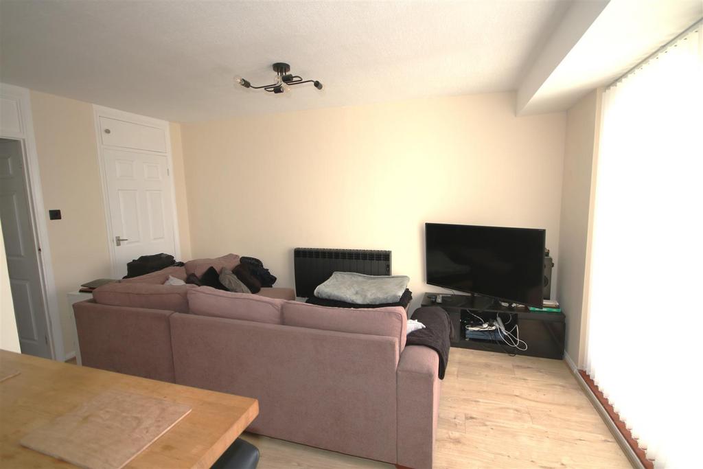 Living Room a.JPG