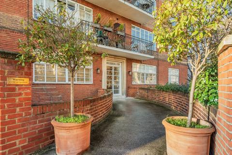 2 bedroom flat for sale, Ladbroke Grove House, London W11