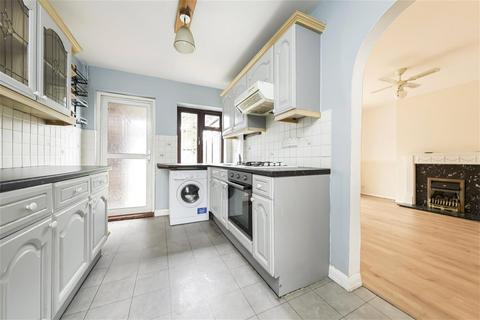 undefined, Collingwood Close, Twickenham