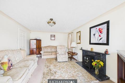 undefined, Farnham Grove, Blyth