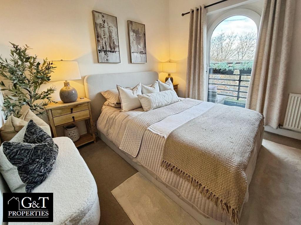 Master bedroom