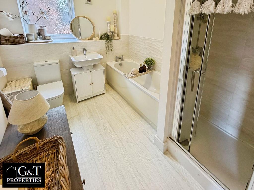 Family bathroom