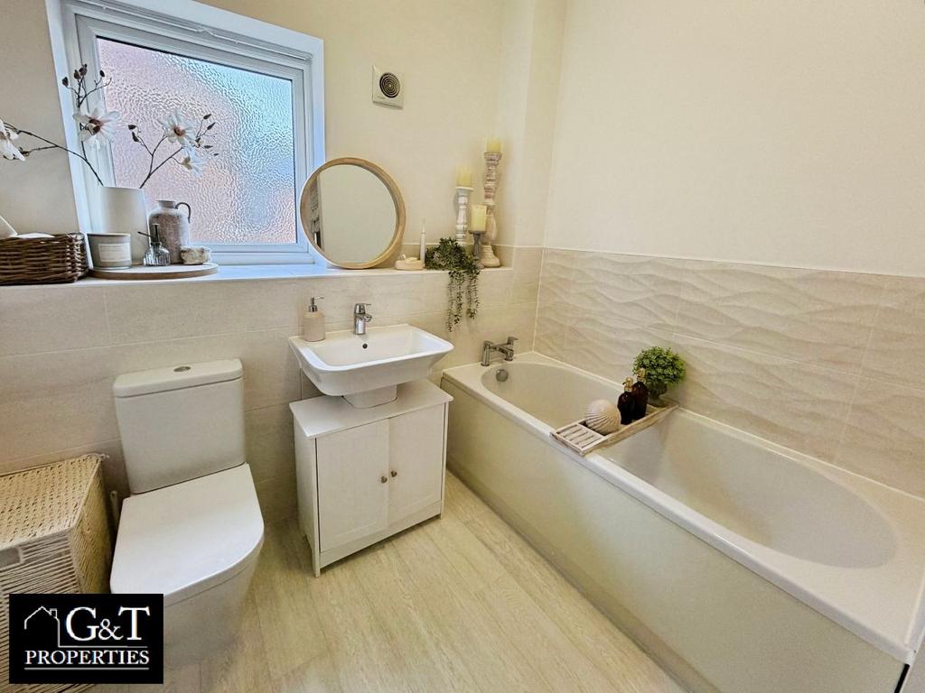 Family bathroom