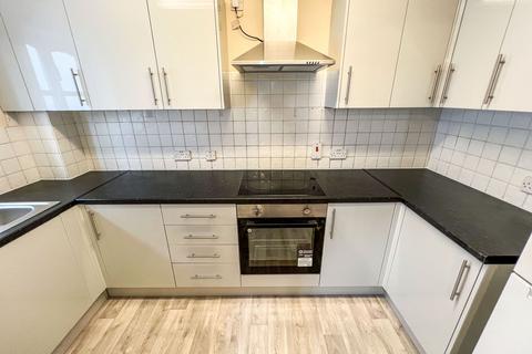 2 bedroom apartment to rent, Kenton Road, Blenheim Court, HA3