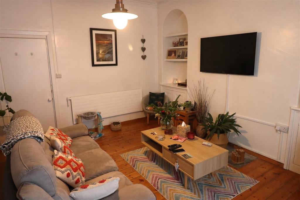 Living room.JPG