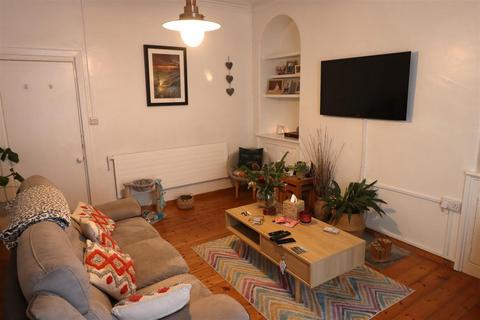 1 bedroom flat to rent, Oxford Grove, Ilfracombe EX34