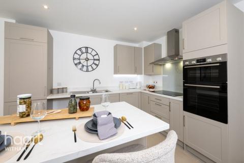 4 bedroom detached house for sale, Kelvedon Rise, Colchester