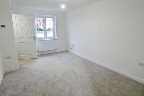 3 bedroom semi-detached house to rent, Cornflower Close, Sutton-in-Ashfield, Nottinghamshire, NG17