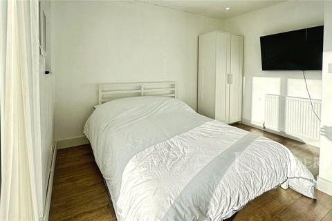 1 bedroom in a house share to rent, Ashfield Way, Luton, Bedfordshire, LU3