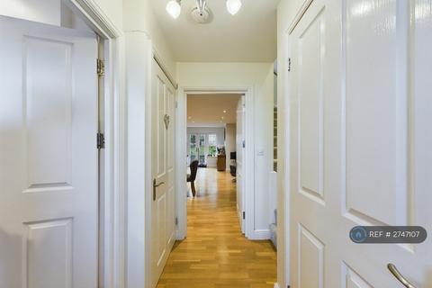 4 bedroom terraced house to rent, Aston Close, Hemel Hempstead, HP3