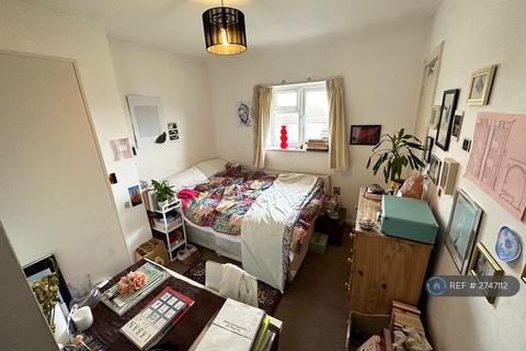 undefined, Addison Gardens, Surbiton, KT5