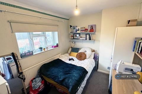 undefined, Addison Gardens, Surbiton, KT5