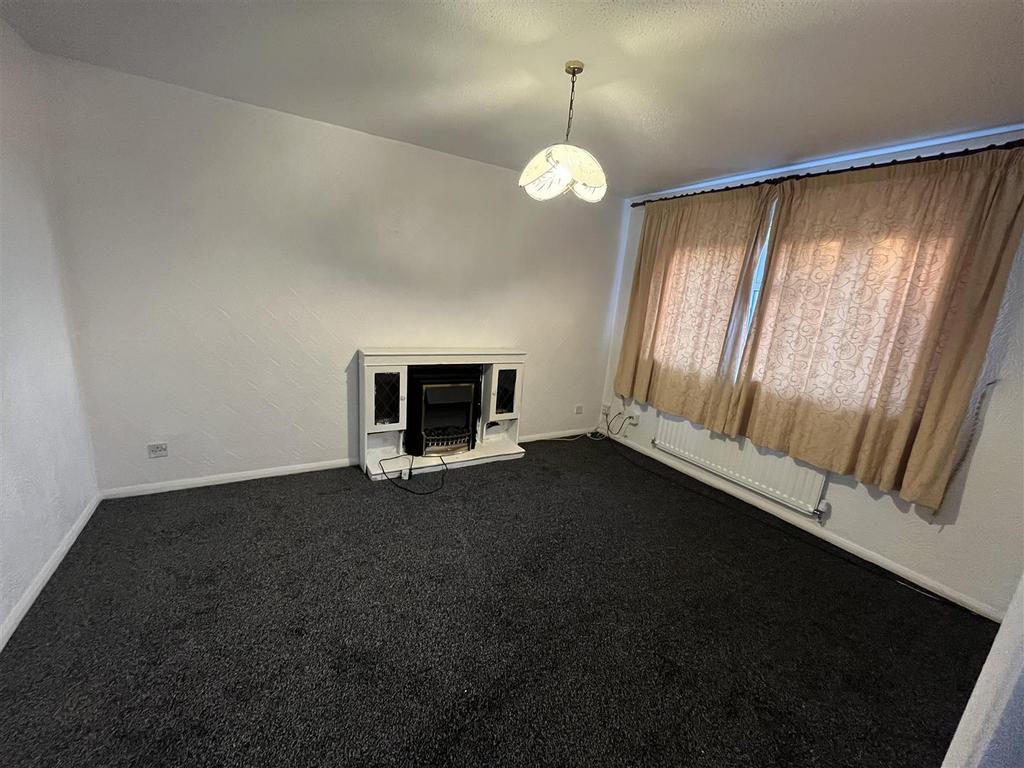 Lounge 1
