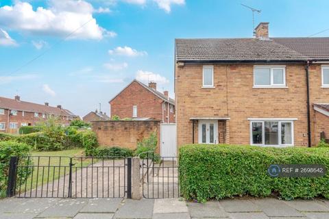 2 bedroom terraced house to rent, Western Avenue, Blacon, Chester, CH1