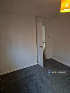 3 bedroom terraced house to rent, Windsor Drive, Wallsend, NE28