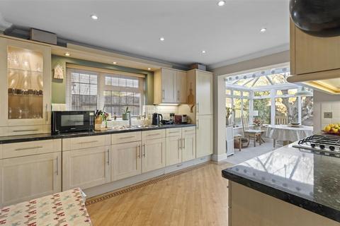 4 bedroom detached bungalow for sale, Ersham Way, Hailsham