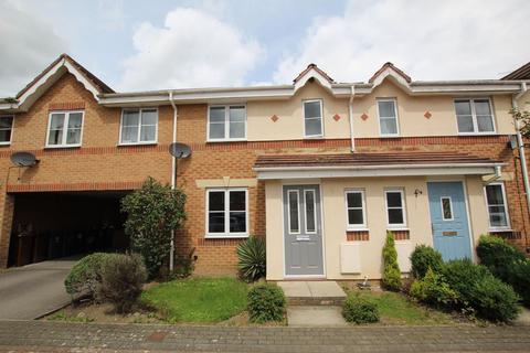 3 bedroom terraced house to rent, Leyfield Place, Wombwell, Barnsley