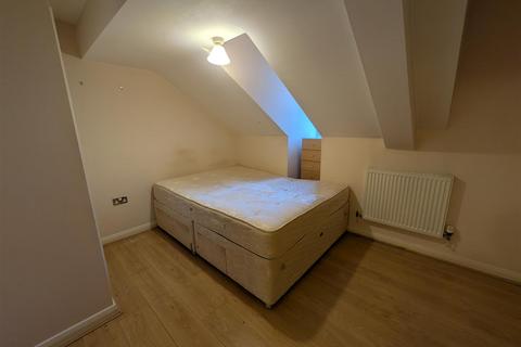 1 bedroom apartment to rent, Wellington House, Wilmslow Road, Withington, Manchester