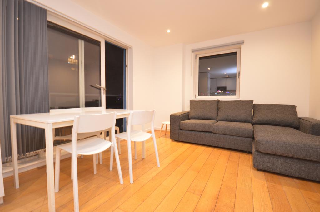 2 Double Bedroom Apartment + Gym to Rent