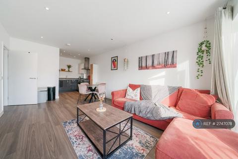 1 bedroom flat to rent, Augustine Court, London, SE18