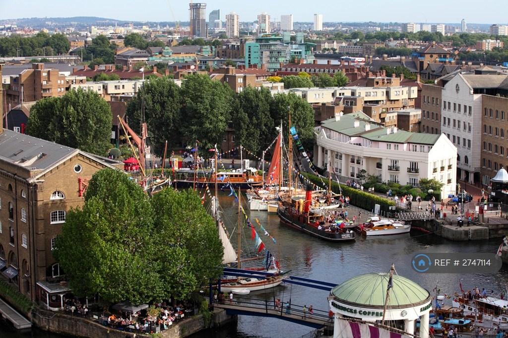 St Katharine's Docks, 2 Min Walk