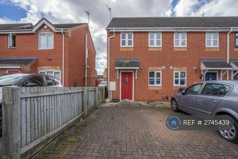 2 bedroom terraced house to rent, Ambleside Drive, Leicester, LE2
