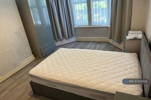 1 bedroom in a house share to rent, Ashton Road, Bristol, BS3