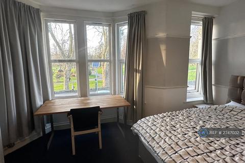 1 bedroom in a house share to rent, Ashton Road, Bristol, BS3