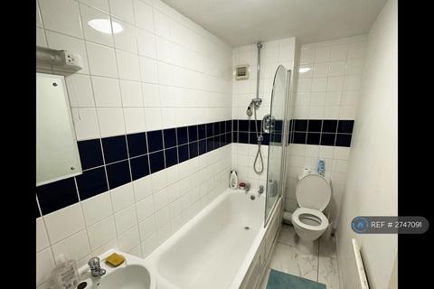 undefined, Surbiton Road, Kingston Upon Thames, KT1