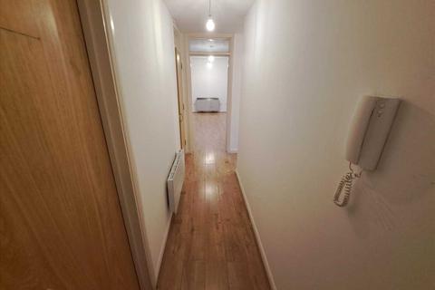 2 bedroom apartment to rent, Brocade Court, London, NW9
