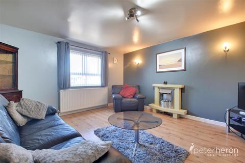 2 bedroom flat to rent, Carley Road, Southwick, Sunderland