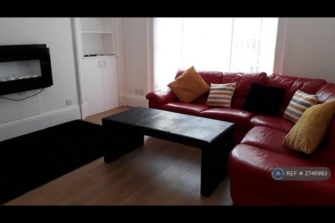 undefined, Forest Park Road, Dundee, DD1