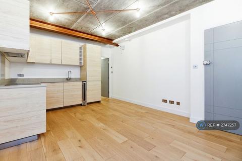 undefined, Mount Mews, Hampton, TW12