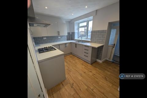 3 bedroom terraced house to rent, Church Road, Ton Pentre, Pentre, CF41