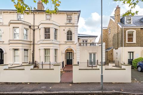undefined, Grove Crescent, Kingston Upon Thames, KT1