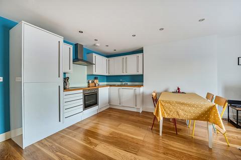 undefined, Grove Crescent, Kingston Upon Thames, KT1