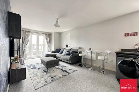 2 bedroom flat for sale, Forebay Drive, Irlam, M44