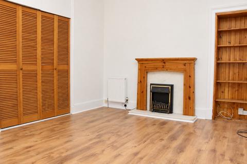 1 bedroom flat to rent, Rosefield Street, Dundee, DD1 5PS