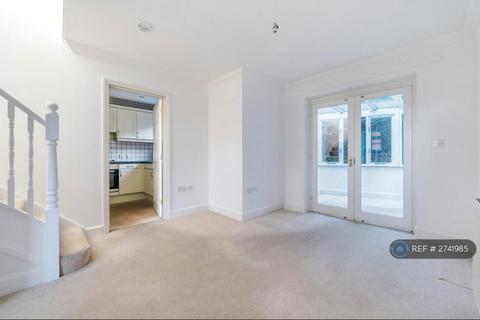 2 bedroom terraced house to rent, Wheelwrights, Plaxtol, TN15