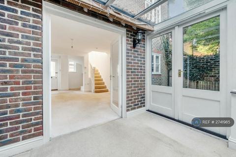 2 bedroom terraced house to rent, Wheelwrights, Plaxtol, TN15