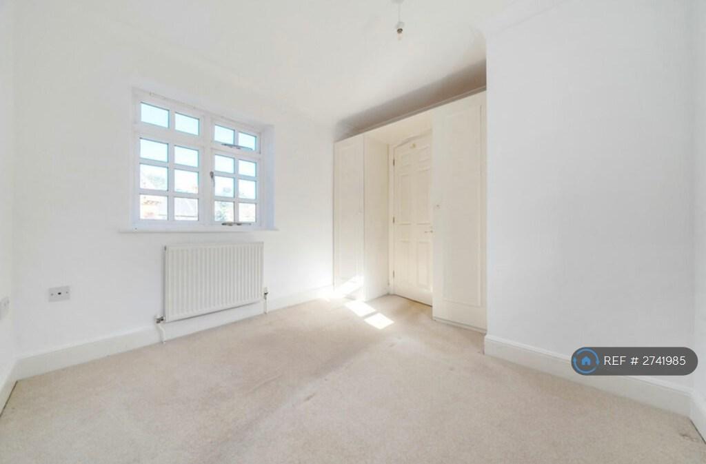 Double Bedroom