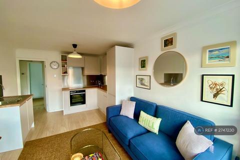 undefined, Wellesley Road, London, W4