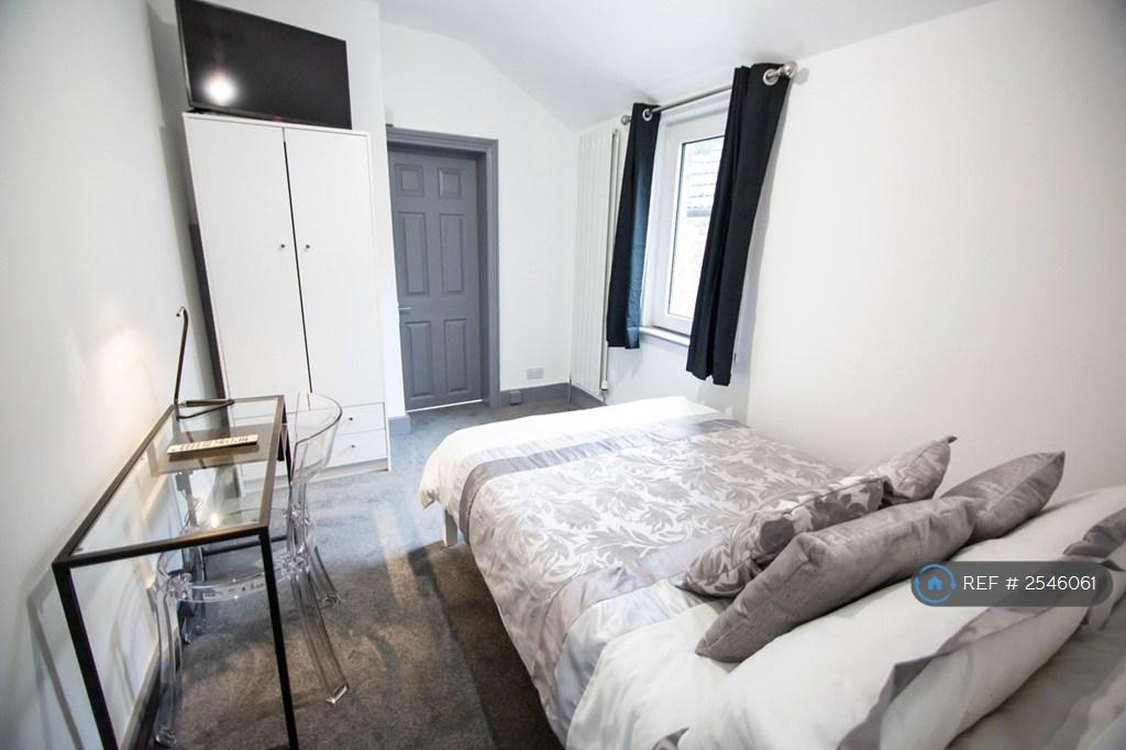 Back Bedroom