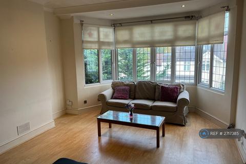 2 bedroom flat to rent, Hurstwood Road, London, NW11